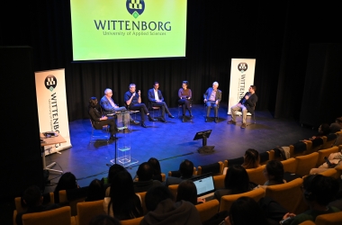 Students Explore Solutions for Quality Education During Project Week Students Explore Solutions for Quality Education During Project Week