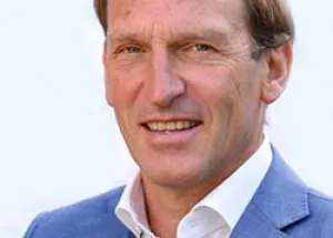 Professional Dutch Football Manager, Joost de Wit, Shares Experience in Sport Management 